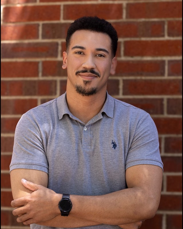 Garry Coronell, Lead Therapist